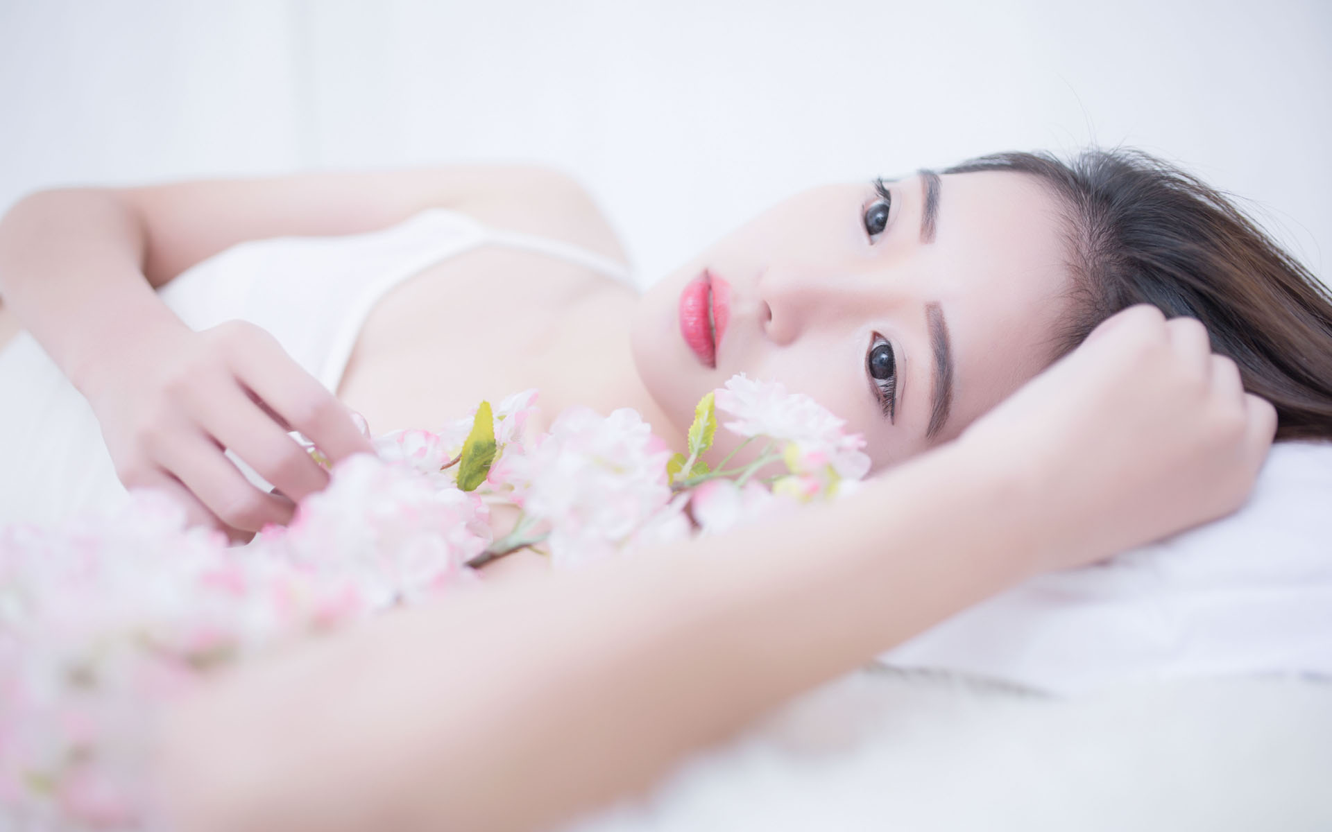 把握历史方位，坚持城市内涵式发展——论学习贯彻中央城市工作会议精神